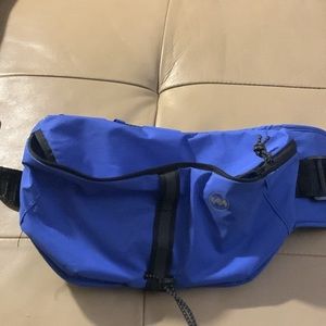 Janji Multipass, used twice. Pristine condition.